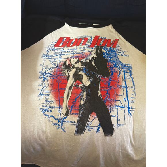 1987 BON JOVI 52,000 fans-GRAIL-MINT-Chicago Raglan Tee-Slippery When Wet - Picture 1 of 3